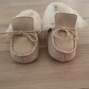 Toddler moccasins